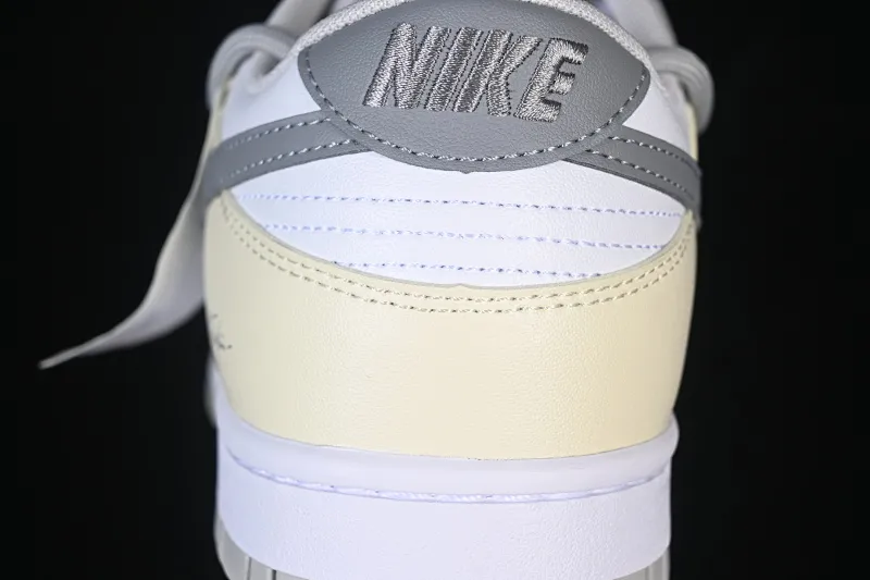 All categories Nk SB Dunk Series Nk SB Dunk Low High-end customized low-top sneakers Nike SB Dunk Low straps low-top casual sneakers HF5441-105